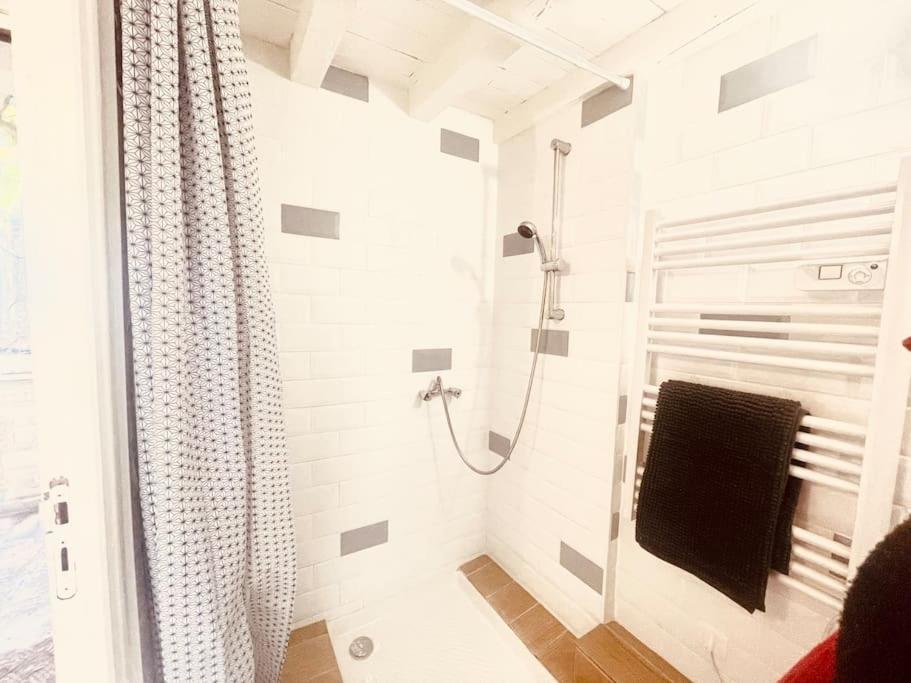 Evasion Urbaine**** Apartment Nimes Exterior photo